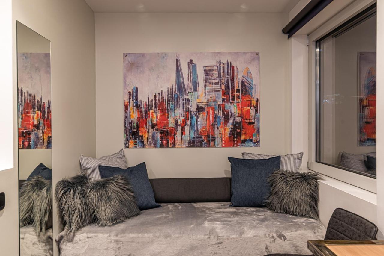 Апарт-отель Athina Streetapartments